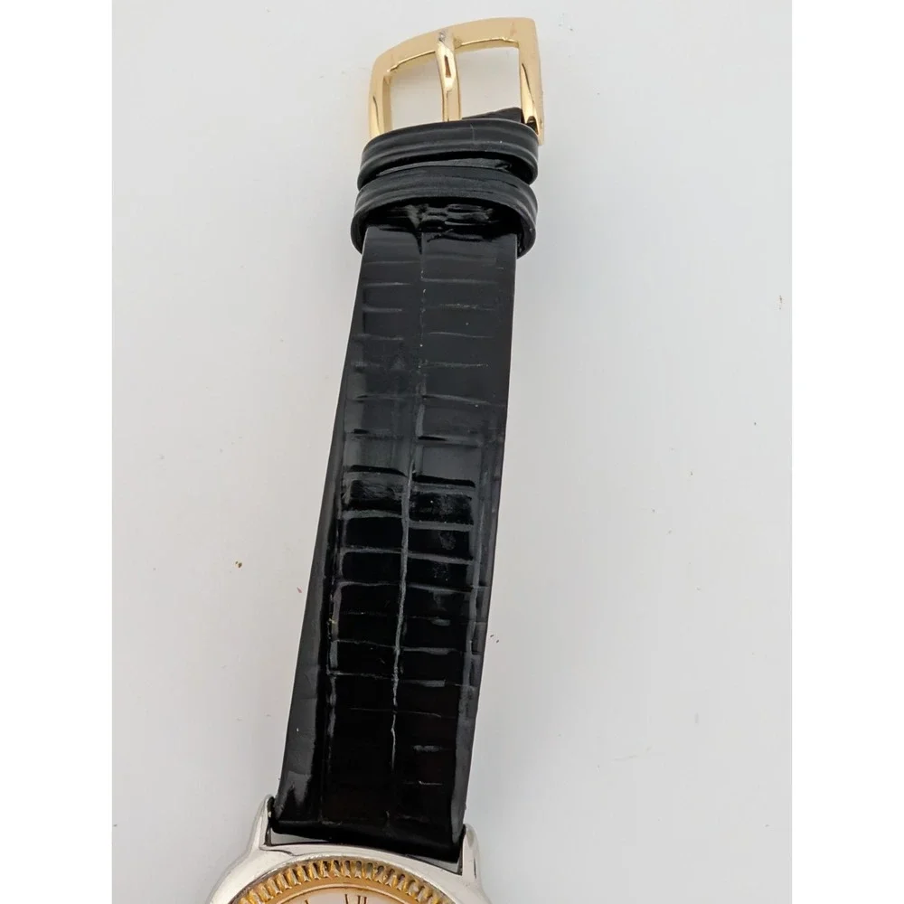 Vintage Cherokee Watch Women‎ 23mm Silver Case Black Leather Band- New Battery